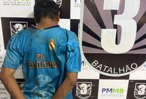 Homem &eacute; preso ap&oacute;s esfaquear companheira no pesco&ccedil;o em aldeia