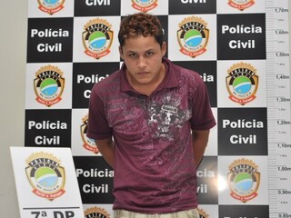 Condenado por atirar em jovem em 2012 é preso após 104 violações da tornozeleira Condenado por atirar em jovem em 2012 é preso após 104 violações da tornozeleira