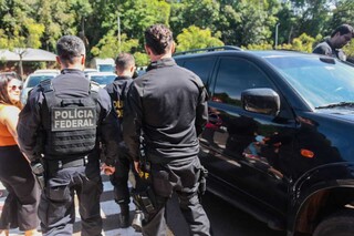 Justi&ccedil;a mant&eacute;m tornozeleira eletr&ocirc;nica para ex-servidores do TCE alvos da PF