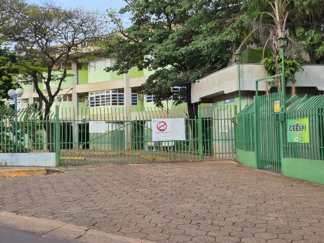 Aberta h&aacute; 36 anos, Escola H&eacute;rcules Maymone ter&aacute; reforma de R$ 20 milh&otilde;es