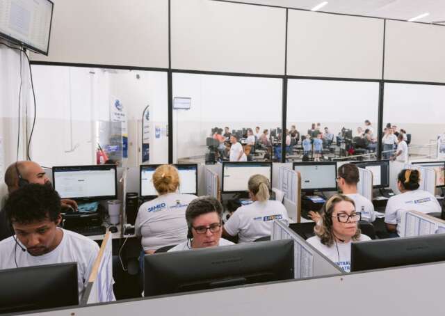 Em dois dias, 8,5 mil cadastros de novos alunos s&atilde;o feitos na rede municipal