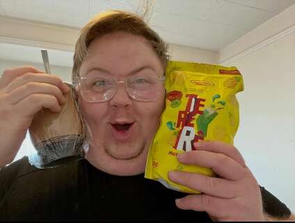 Americano ganha kit terer&eacute;, mas toma bebida com suco de ma&ccedil;&atilde;