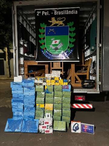 PM apreende R$ 1,7 milh&atilde;o em celulares, Macbooks e canetas emagrecedoras