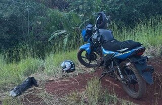 Foragido por tentativa de homic&iacute;dio reage &agrave; abordagem, &eacute; baleado e foge