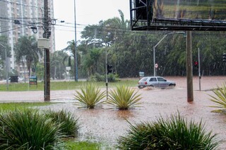 Alagamentos s&atilde;o o que mais preocupa em dias de chuva, mostra enquete