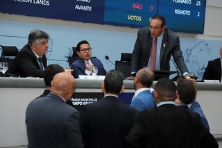 Papy diz buscar consenso entre vereadores por sa&iacute;da legal para o impasse do IPTU