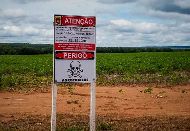Relat&oacute;rio t&eacute;cnico acende alerta sobre efeitos de agrot&oacute;xicos na fauna de MS