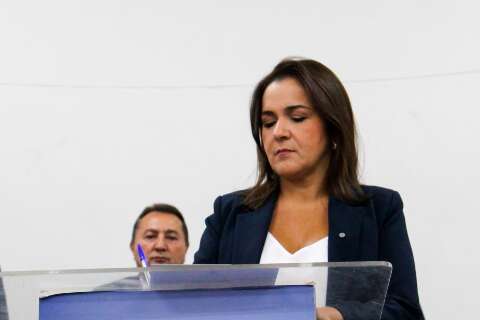 Adriane Lopes deve vetar decis&atilde;o da C&acirc;mara sobre a taxa de lixo