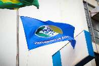 INSS volta a pagar b&ocirc;nus &agrave; equipe para reduzir espera na fila por atendimento