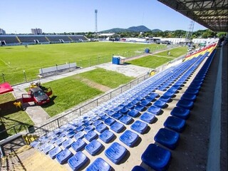 Estádio Arthur Marinho pode ter jogos sem torcida por laudos incompletos Estádio Arthur Marinho pode ter jogos sem torcida por laudos incompletos