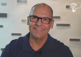 O paradoxo digital: acesso &agrave; informa&ccedil;&atilde;o e os desafios para uma gera&ccedil;&atilde;o