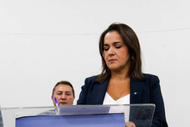 Herdei uma bomba, que come&ccedil;ou a ser desarmada em 2025, diz Adriane