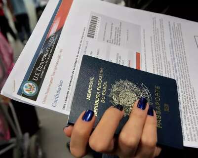 EUA suspendem emiss&atilde;o de vistos para o Brasil e outros 74 pa&iacute;ses