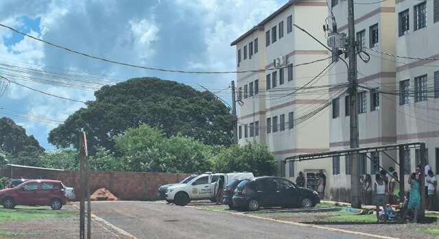 Homem morre ap&oacute;s confronto com a PM em condom&iacute;nio residencial de Campo Grande