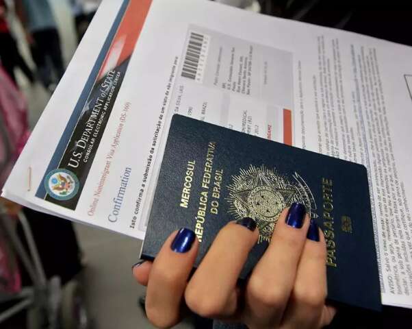 EUA suspendem emiss&atilde;o de vistos para o Brasil e outros 74 pa&iacute;ses