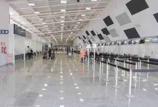 Programa &lsquo;Voa Brasil&rsquo; fracassa com apenas 1,7% das passagens prometidas a R$ 200