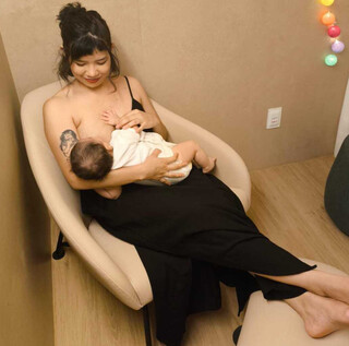 Contra recomenda&ccedil;&otilde;es, posto de sa&uacute;de pro&iacute;be m&atilde;e de amamentar beb&ecirc; em vacina&ccedil;&atilde;o