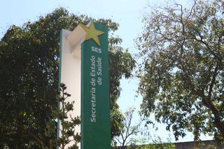 Estado contrata empresa para importar medicamento e atender demanda judicial Estado contrata empresa para importar medicamento e atender demanda judicial