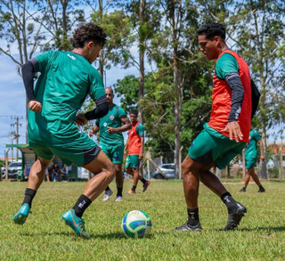 Bataguassu mant&eacute;m base campe&atilde; da S&eacute;rie B para disputa da elite estadual