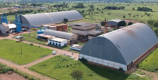 Fechamento de agroindústria surpreende e demite 112 trabalhadores em Bataguassu Fechamento de agroindústria surpreende e demite 112 trabalhadores em Bataguassu