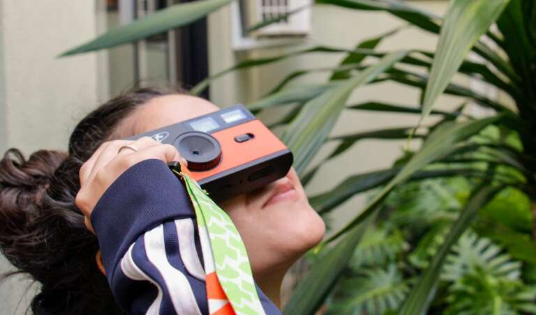 Sem filme: jovens adotam o “clique retrô” versão econômica