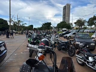 Bonde de motoclube leva debate sobre sa&uacute;de mental &agrave;s ruas da Capital