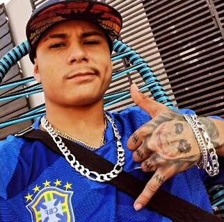 Barbeiro morre ap&oacute;s ser baleado em frente ao pr&oacute;prio neg&oacute;cio