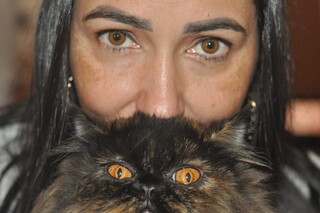 Psic&oacute;loga bombou ao mostrar a 'gata' que amigo solteiro merecia