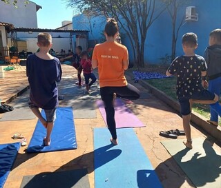 Esta&ccedil;&atilde;o Cultural abre inscri&ccedil;&otilde;es para yoga infantil em fevereiro
