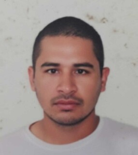 Suspeito de executar tar&oacute;logo &eacute; preso com moto e celulares na fronteira