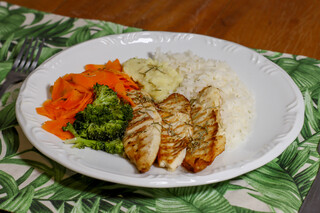 Marmita ultracongelada do Saizeria &eacute; aliada para comer bem em 2026