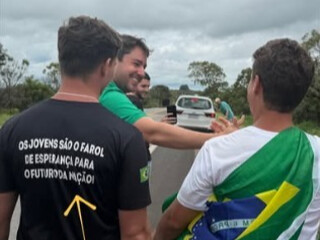 Deputados de MS se juntam a Nikolas Ferreira em caminhada para Bras&iacute;lia