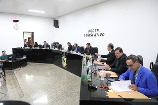 Ap&oacute;s den&uacute;ncia, MP investiga excesso de comissionados na C&acirc;mara de Mundo Novo