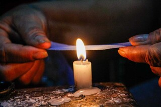 &Aacute;guas de Oxal&aacute;, Iemanj&aacute; e Oxum inspiram fantasias da Deixa Falar 