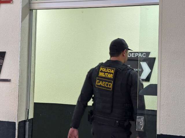 Chef de cozinha e programador presos disputaram contrato para divulgar not&iacute;cias