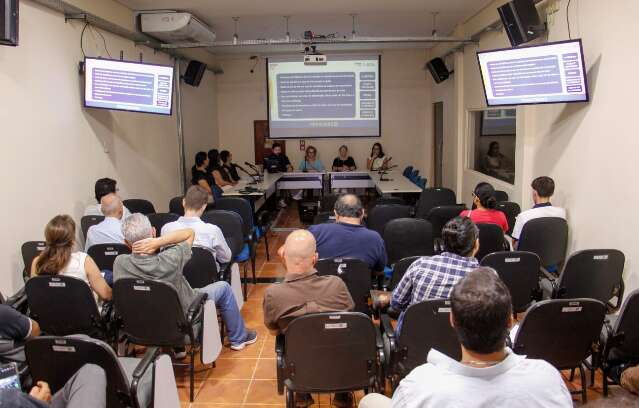 Plano prev&ecirc; multa de at&eacute; 200% e regras para an&uacute;ncios em patrim&ocirc;nio hist&oacute;rico