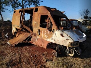 Prefeitura leiloa at&eacute; ambul&acirc;ncia queimada para pagar contas