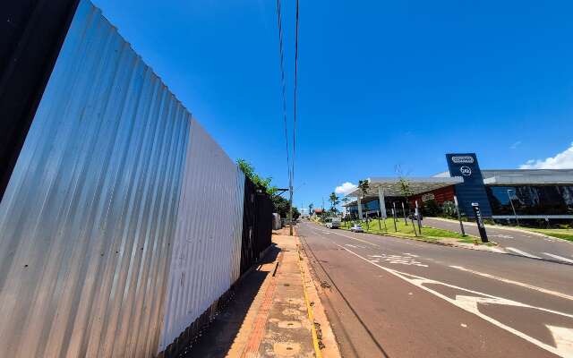Pr&eacute;dio de nove andares ser&aacute; constru&iacute;do em frente ao Comper Itanhang&aacute;