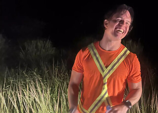 Por filho, pai enfrentou 19 horas a p&eacute; em estrada para cumprir promessa