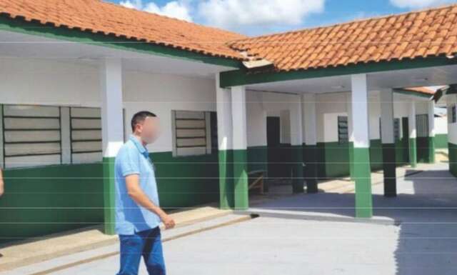 Prefeitos s&atilde;o investigados por fazer propaganda em cores de escola e jalecos