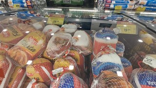 Ressaca de Natal derruba pre&ccedil;os e panetones de 400 g aparecem por R$ 8,90