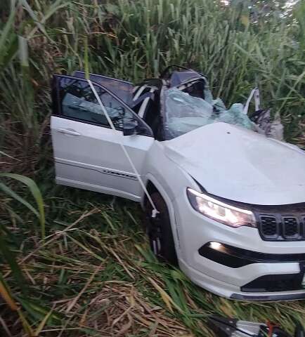 Fam&iacute;lia diz que motorista morto em acidente com carretas n&atilde;o fez ultrapassagem