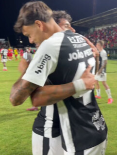 Yuri Alberto decide no fim e Corinthians vence o Velo Clube Yuri Alberto decide no fim e Corinthians vence o Velo Clube