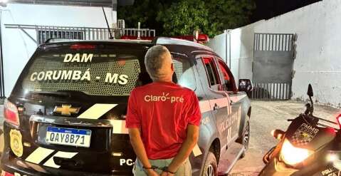 Homem mata ex-esposa a pauladas em Corumb&aacute;