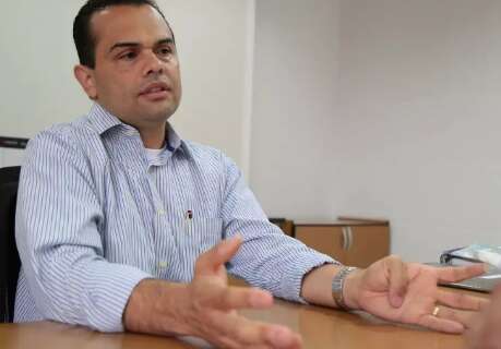 Vereadora quer saber quem anda enganando secret&aacute;rio de Sa&uacute;de