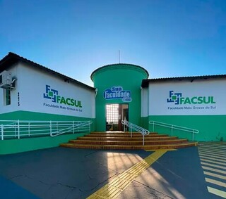 Ap&oacute;s encerramento oficial, Facsul disponibiliza atendimento para ex-alunos 