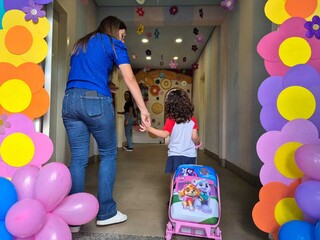 Aulas em janeiro abrem fase de readapta&ccedil;&atilde;o emocional para crian&ccedil;as e pais