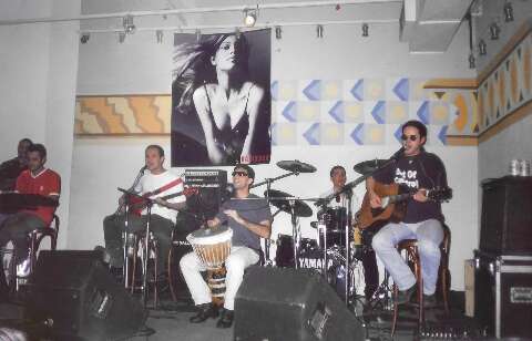 NAIP volta &agrave; 1&ordf; forma&ccedil;&atilde;o para show hist&oacute;rico com Filho dos Livres 