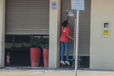 Ap&oacute;s morte de patr&atilde;o e funcion&aacute;rio, empresa retoma a rotina: "vida que segue"