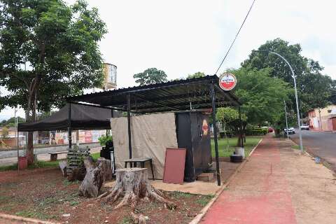 Prefeitura recorre &agrave; Justi&ccedil;a para desocupar pra&ccedil;a explorada por comerciantes